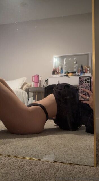Full leaked Riley parson private onlyfans photo