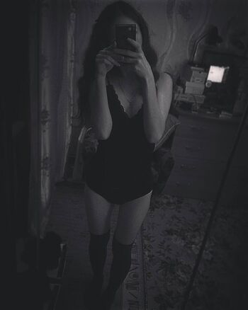 Full leaked Riwonka page private onlyfans photo