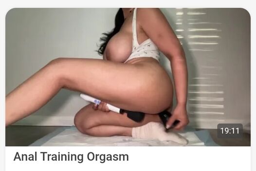 Full leaked Sarah arabic private onlyfans photo