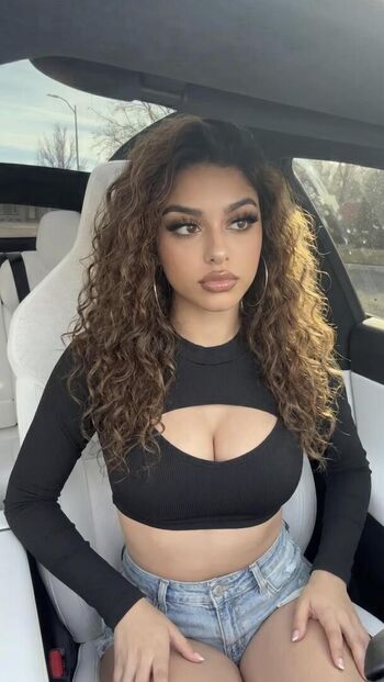 Full leaked Sarahmainsx private onlyfans photo