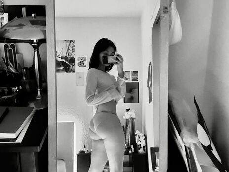 Full leaked Silverequiem private onlyfans photo