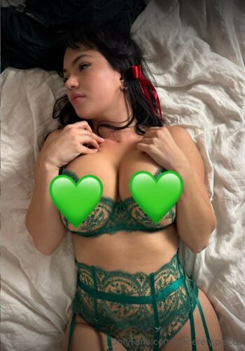 Full leaked Sincerelypisces private onlyfans photo