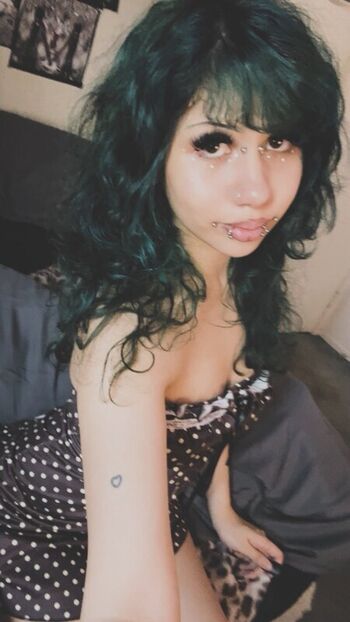 Full leaked Slump private onlyfans photo