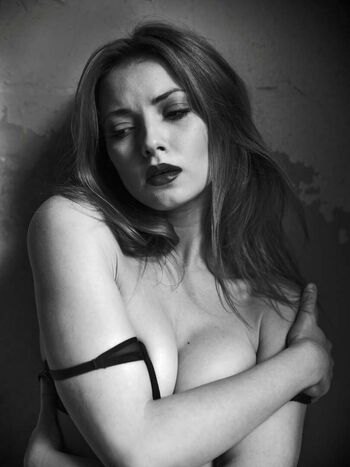Full leaked Sophie la sage private onlyfans photo