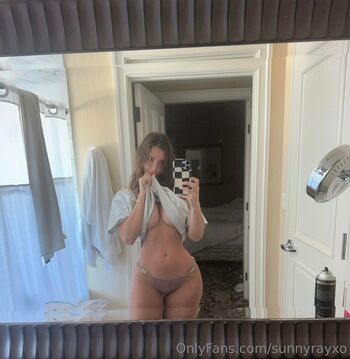 Full leaked Sunnyrayxo private onlyfans photo