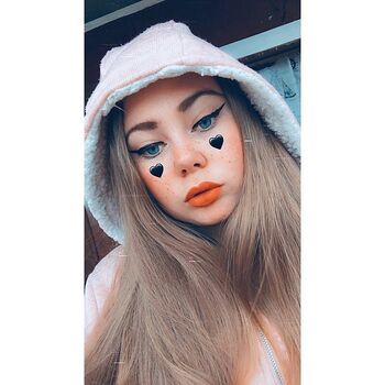 Full leaked Swedish girls private onlyfans photo