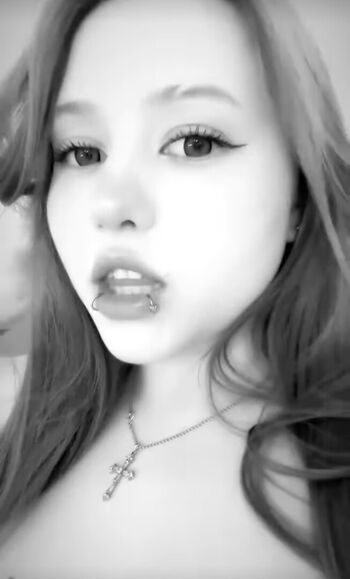 Full leaked Liz melons/ private onlyfans photo