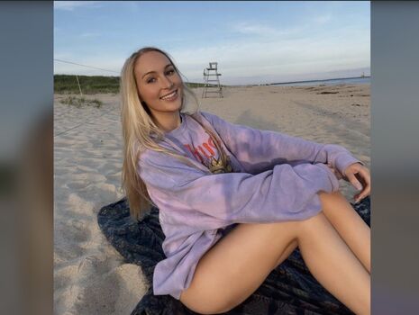 Full leaked Thali bouchard/ private onlyfans photo