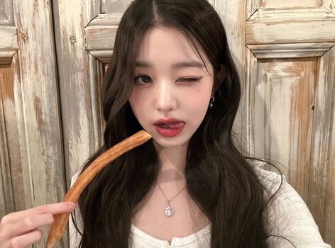 Full leaked Womenk pop private onlyfans photo