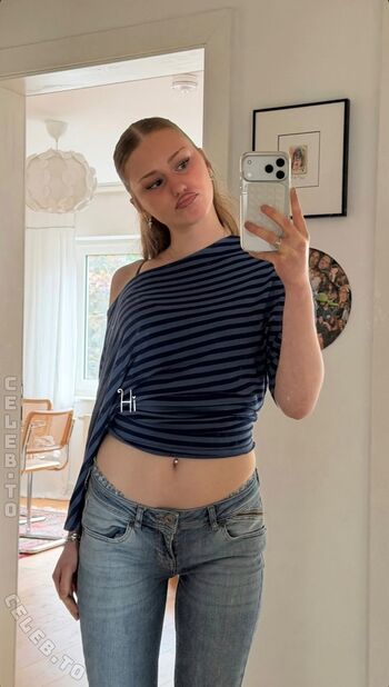Full leaked Yana clare private onlyfans photo
