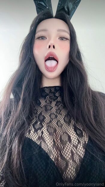 Full leaked Yoonyland private onlyfans photo