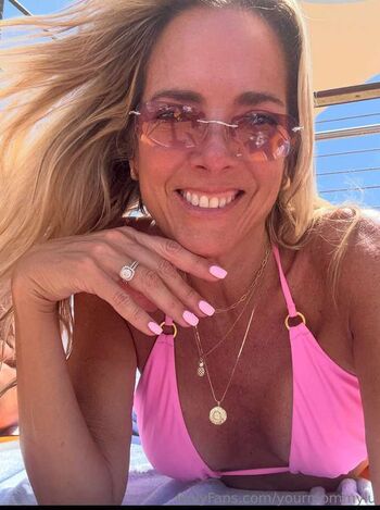 Full leaked Your mommy lu private onlyfans photo