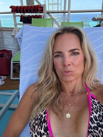 Full leaked Your mommy lu private onlyfans photo