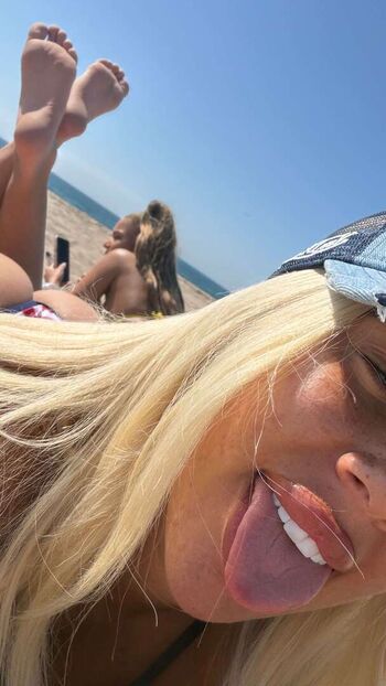 Full leaked Yourtwinss page private onlyfans photo