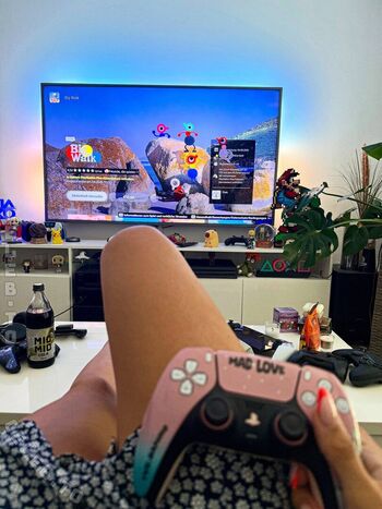 Full leaked Yve gaming private onlyfans photo