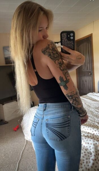 Full leaked Zoe aridas private onlyfans photo